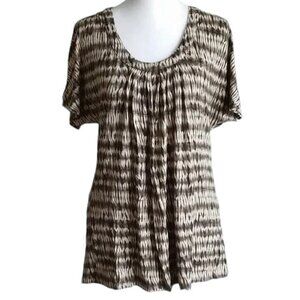 Willi Smith soft stretchy brown cream viscose spandex top scoop neck size M